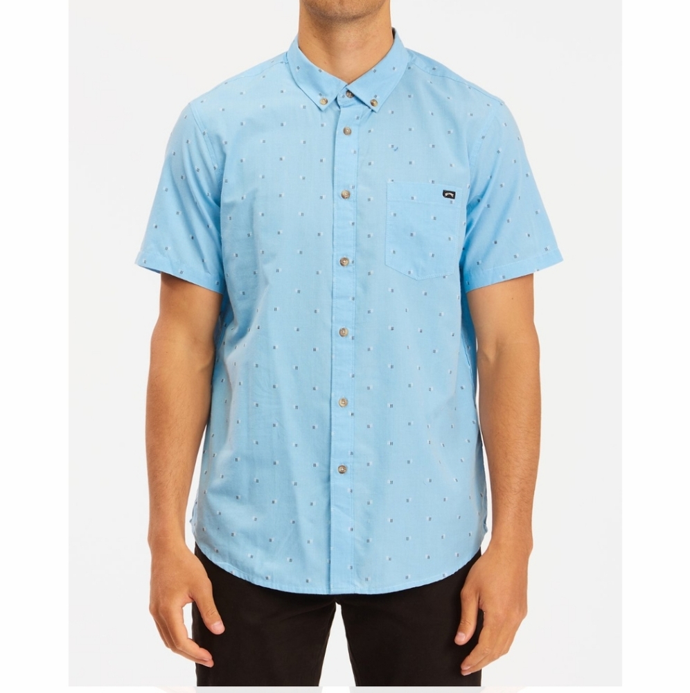 Billabong - Button Up Shirt NWT
